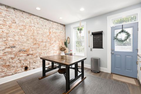 Tiny photo for 254 E 2nd Avenue, Columbus, OH 43201 (MLS # 225033544)
