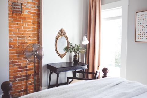 Tiny photo for 254 E 2nd Avenue, Columbus, OH 43201 (MLS # 225033544)