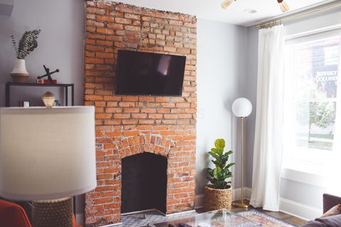 Tiny photo for 254 E 2nd Avenue, Columbus, OH 43201 (MLS # 225033544)