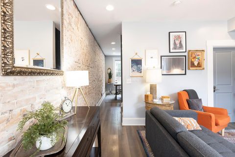 Tiny photo for 254 E 2nd Avenue, Columbus, OH 43201 (MLS # 225033544)
