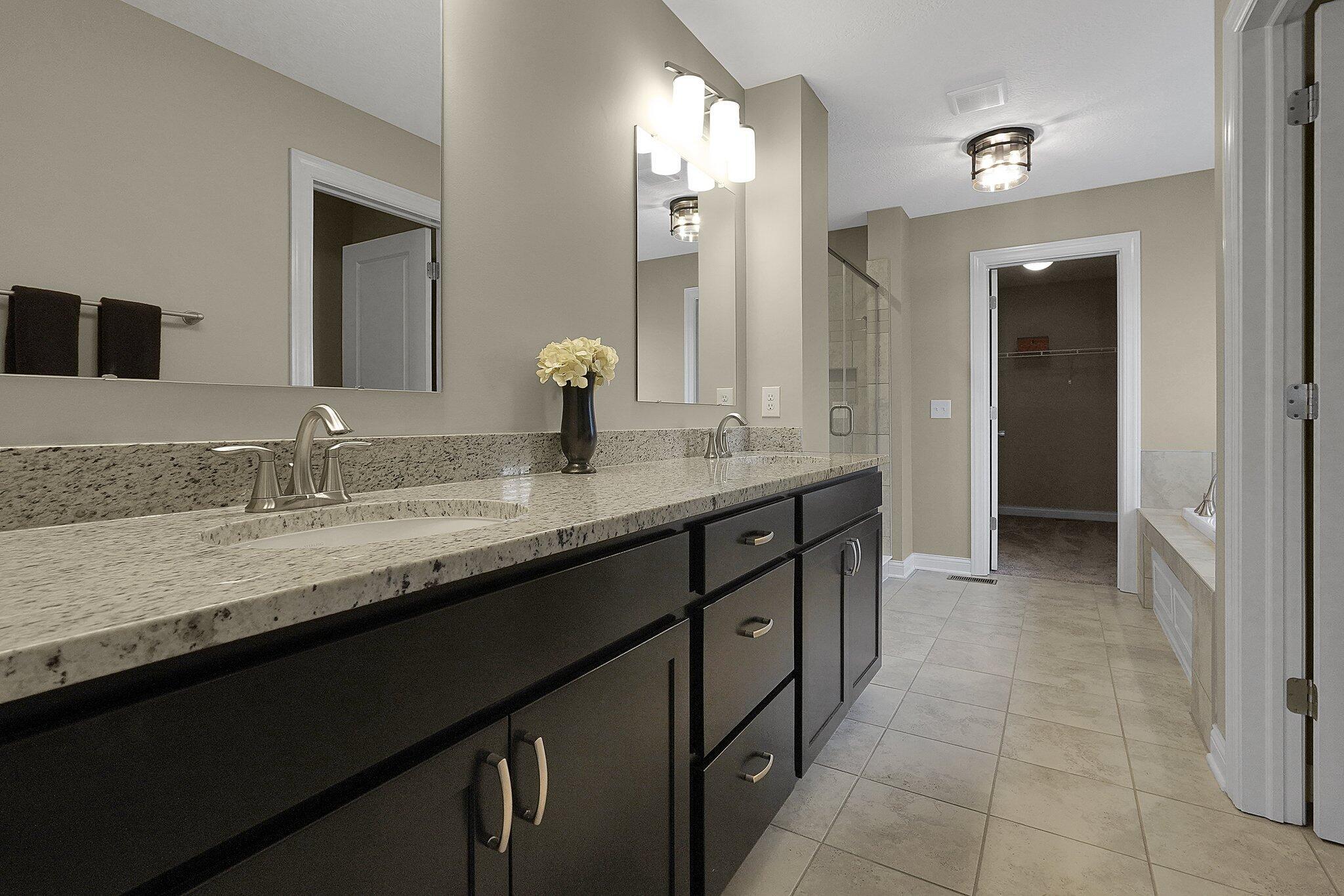 1241 Mcclish Court, Grove City, Ohio image 33