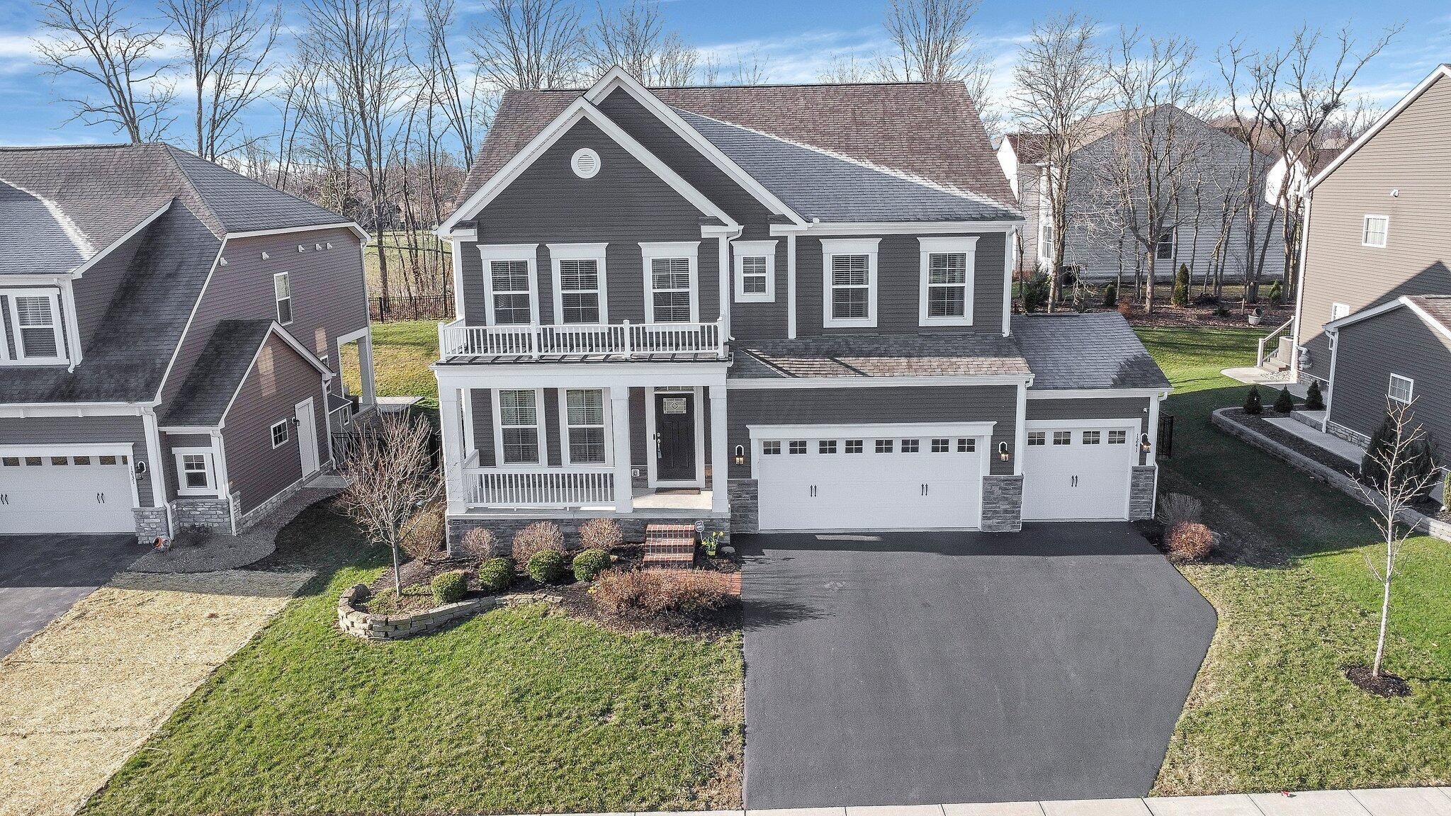 1241 Mcclish Court, Grove City, Ohio image 4