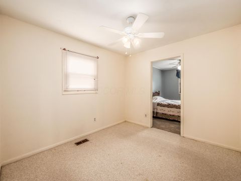 Tiny photo for 696 Williams Road, Columbus, OH 43207 (MLS # 225041910)