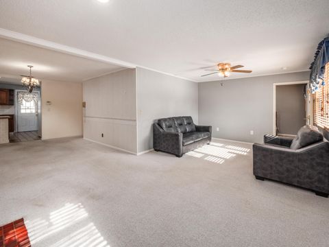 Tiny photo for 696 Williams Road, Columbus, OH 43207 (MLS # 225041910)