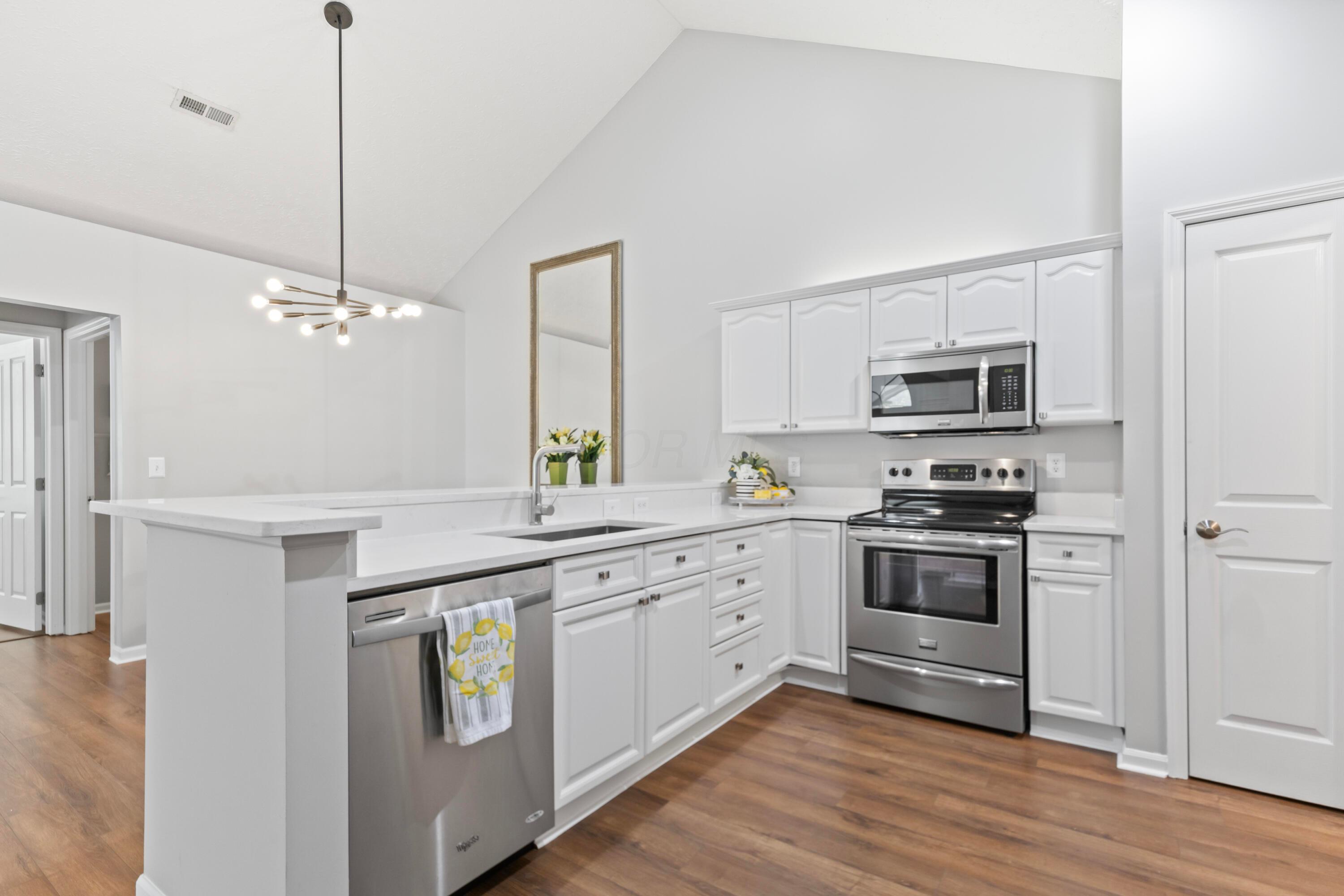 7742 Blue Juniper Drive, Westerville, Ohio image 20