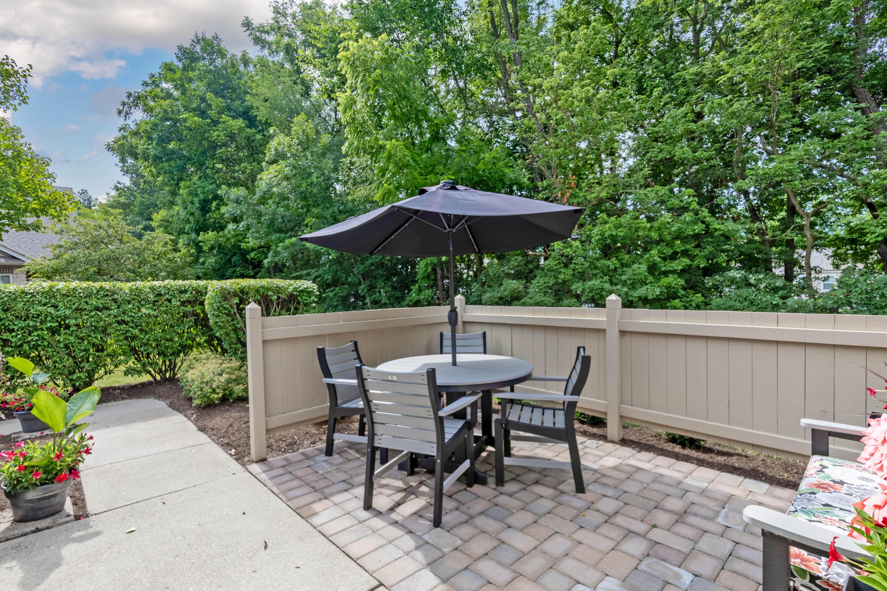 7742 Blue Juniper Drive, Westerville, Ohio image 9