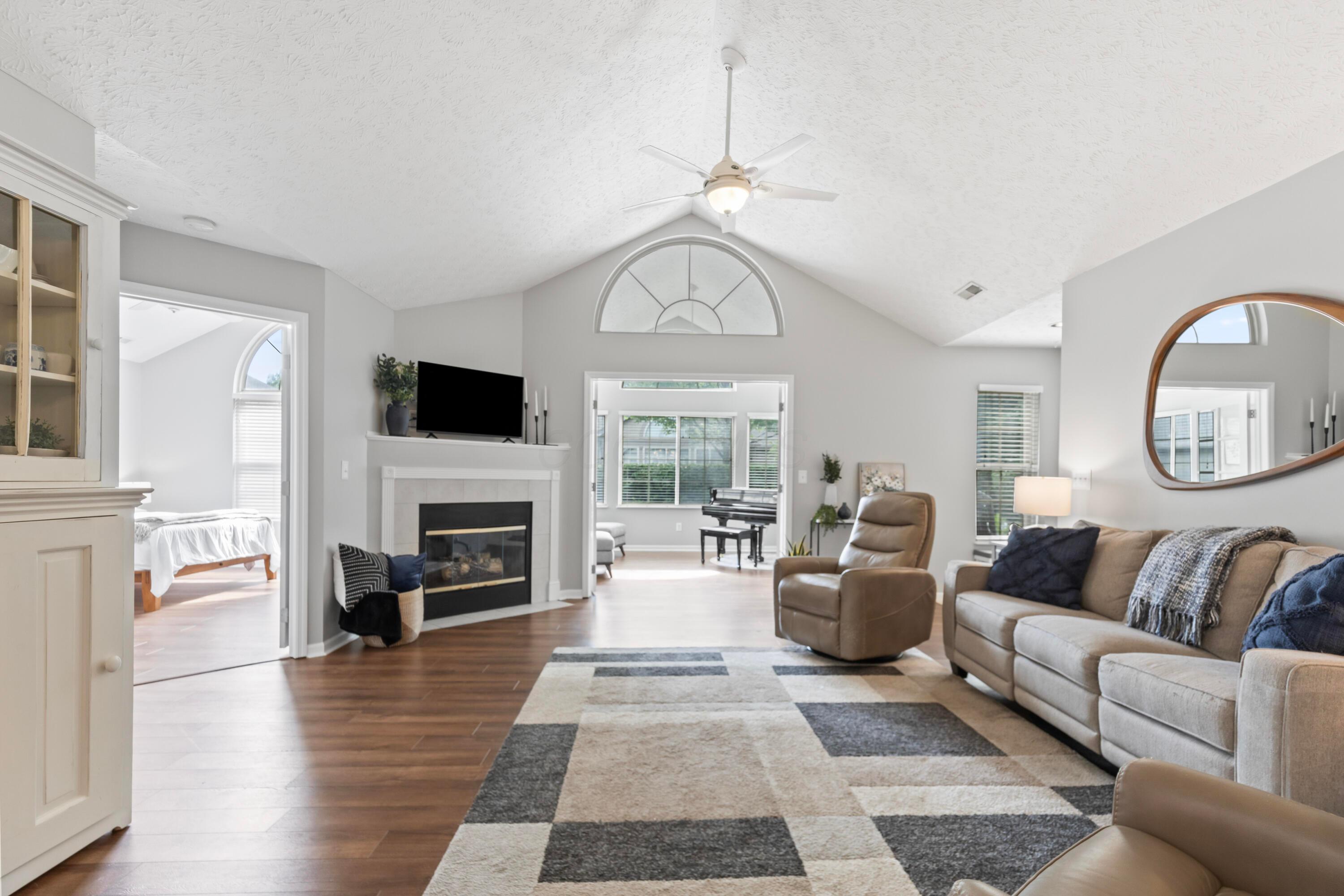 7742 Blue Juniper Drive, Westerville, Ohio image 13