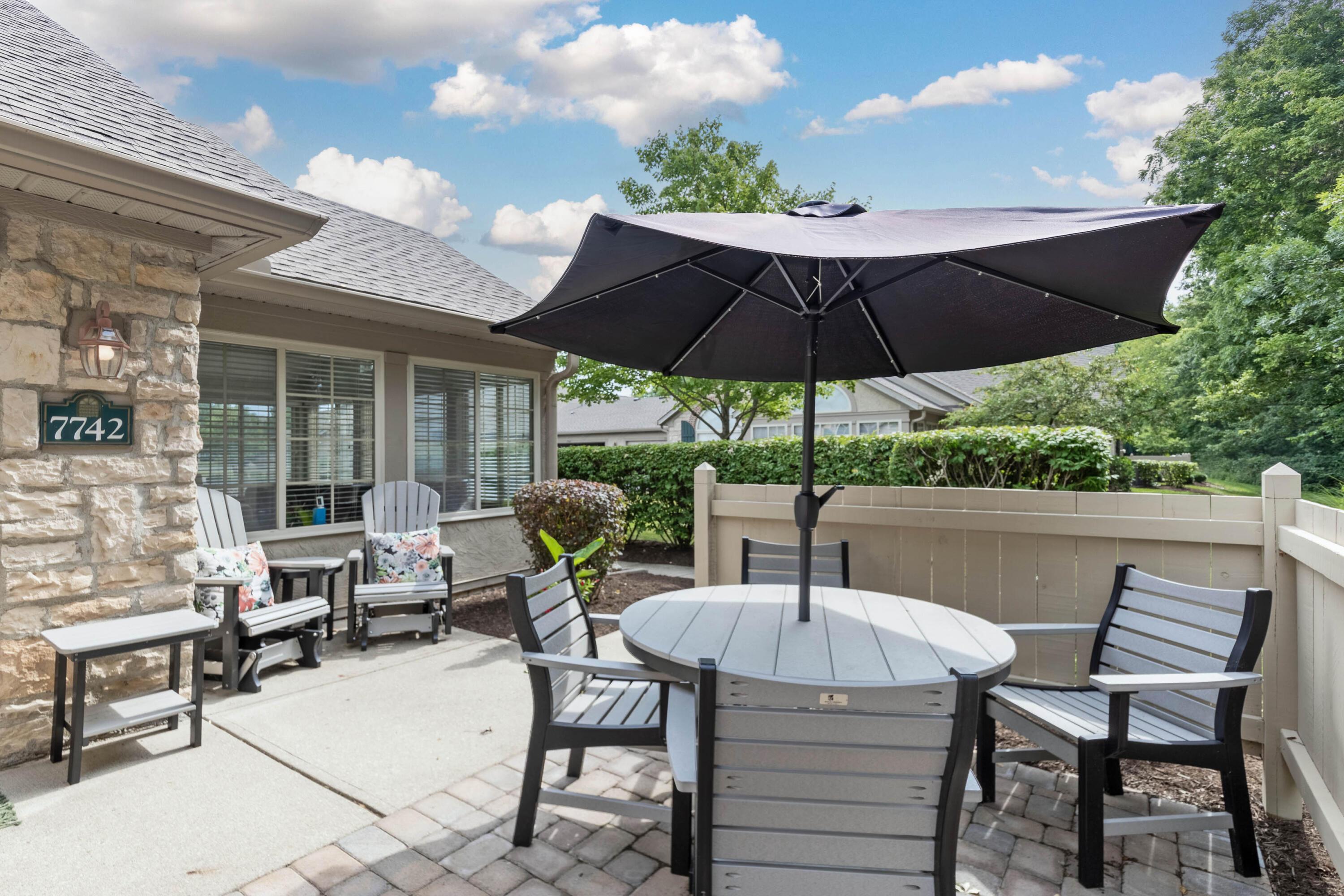 7742 Blue Juniper Drive, Westerville, Ohio image 11