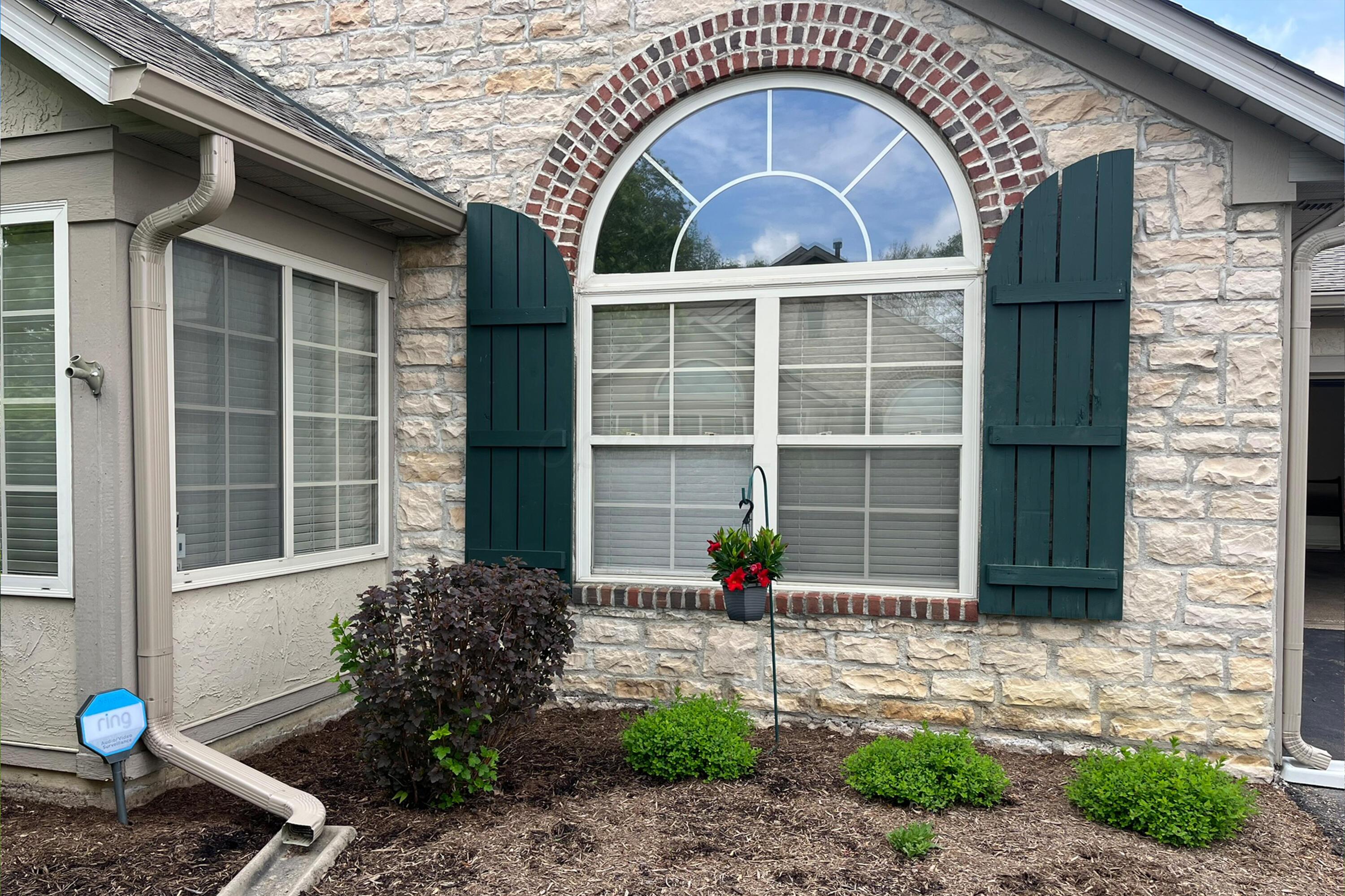 7742 Blue Juniper Drive, Westerville, Ohio image 5
