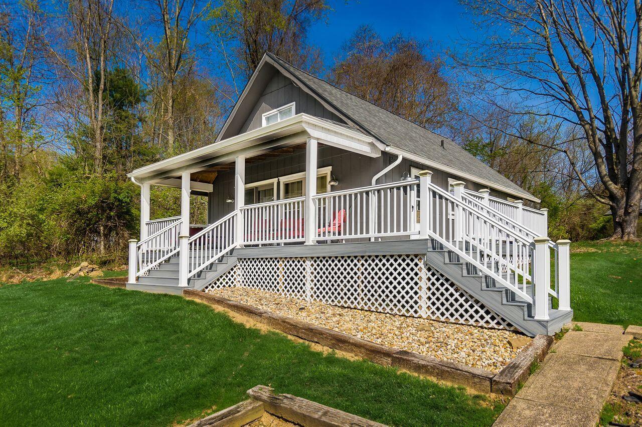 497 Mcintosh Drive, Howard, Ohio image 5