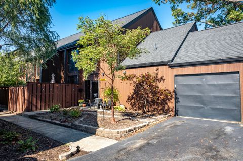 Photo of 4770 Crazy Horse Lane 8 #8, Westerville, OH 43081 (MLS # 225040294)