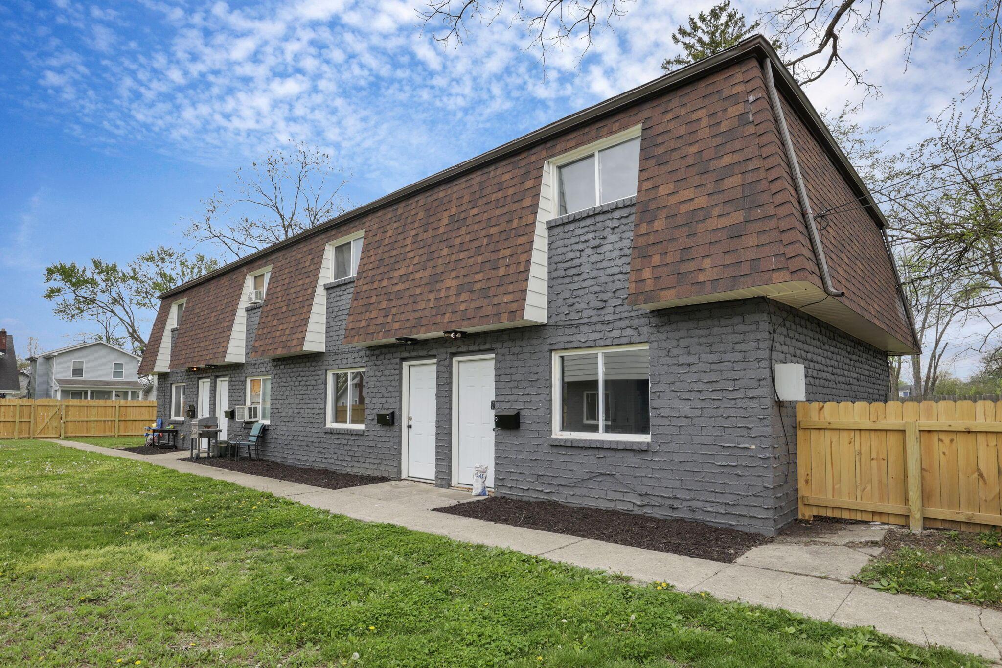 1524 Genessee Avenue