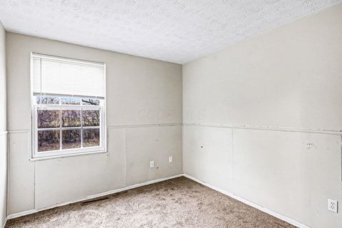 Tiny photo for 5290 Quincy Drive, Columbus, OH 43232 (MLS # 226002358)