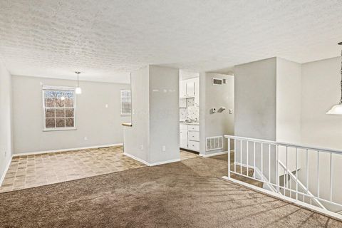 Tiny photo for 5290 Quincy Drive, Columbus, OH 43232 (MLS # 226002358)