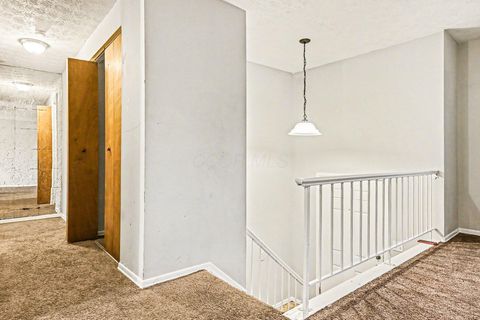 Tiny photo for 5290 Quincy Drive, Columbus, OH 43232 (MLS # 226002358)