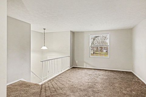 Tiny photo for 5290 Quincy Drive, Columbus, OH 43232 (MLS # 226002358)