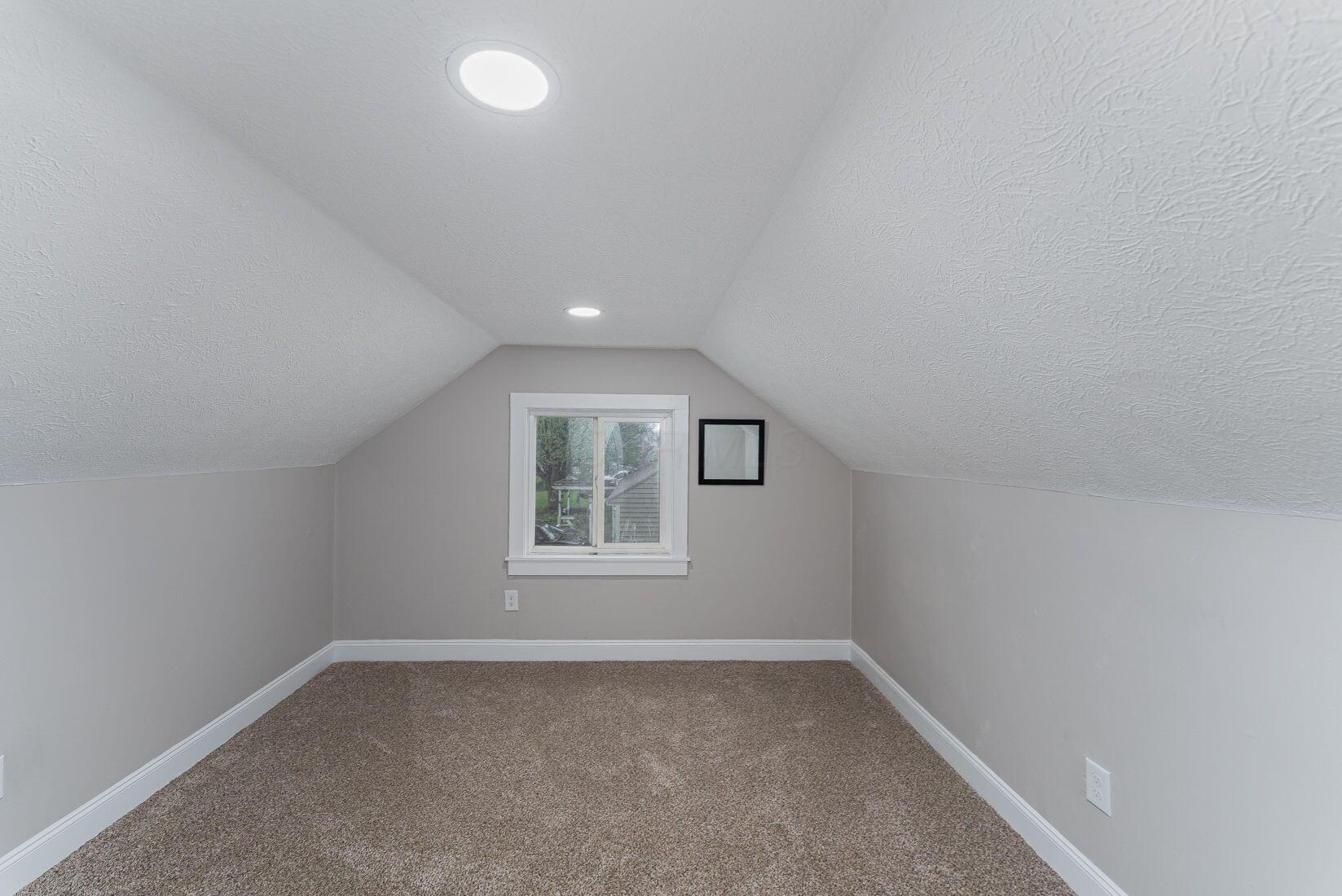 810 Koebel Avenue, Columbus, Ohio image 16
