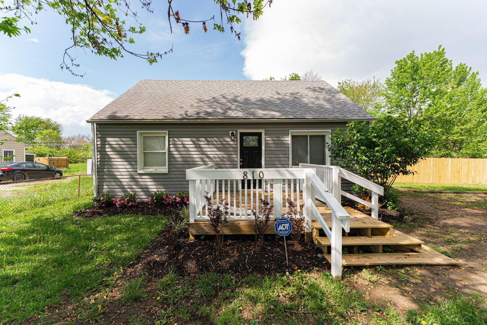 810 Koebel Avenue, Columbus, Ohio image 1