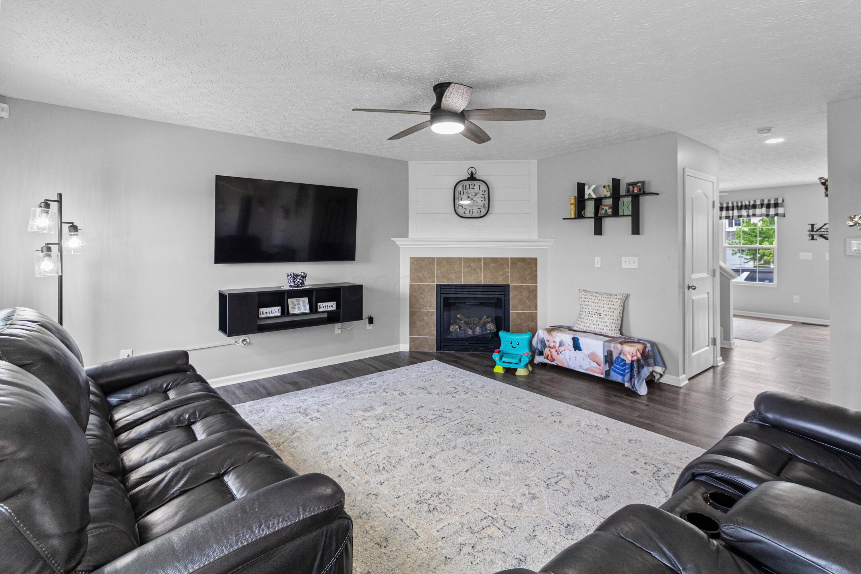 514 Saffron Drive, Sunbury, Ohio image 6