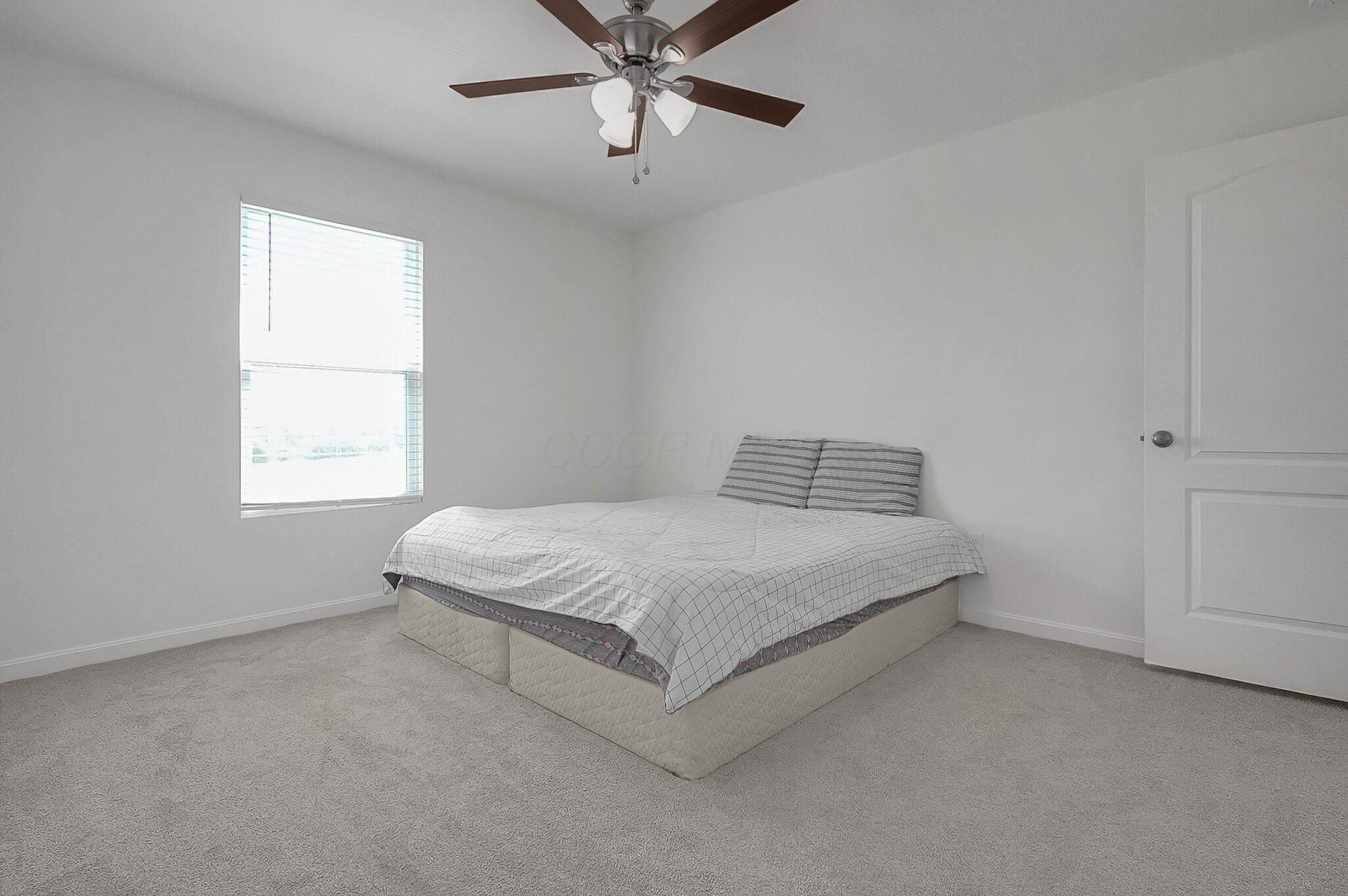 1135 Greenfield Drive, Marysville, Ohio image 33