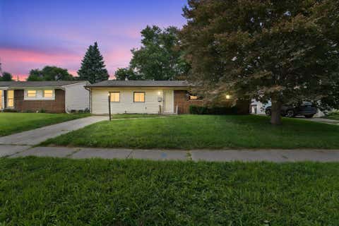 Photo of 5084 Jameson Drive, Columbus, OH 43232 (MLS # 226028417)