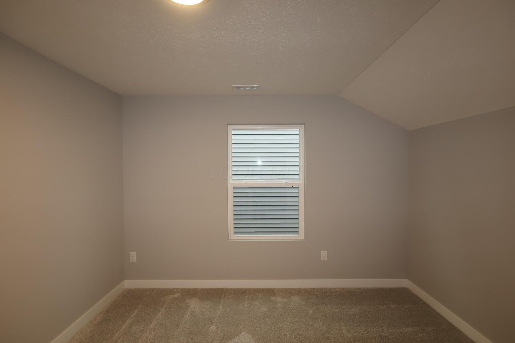 7031 Unitas Loop, Powell, Ohio image 15