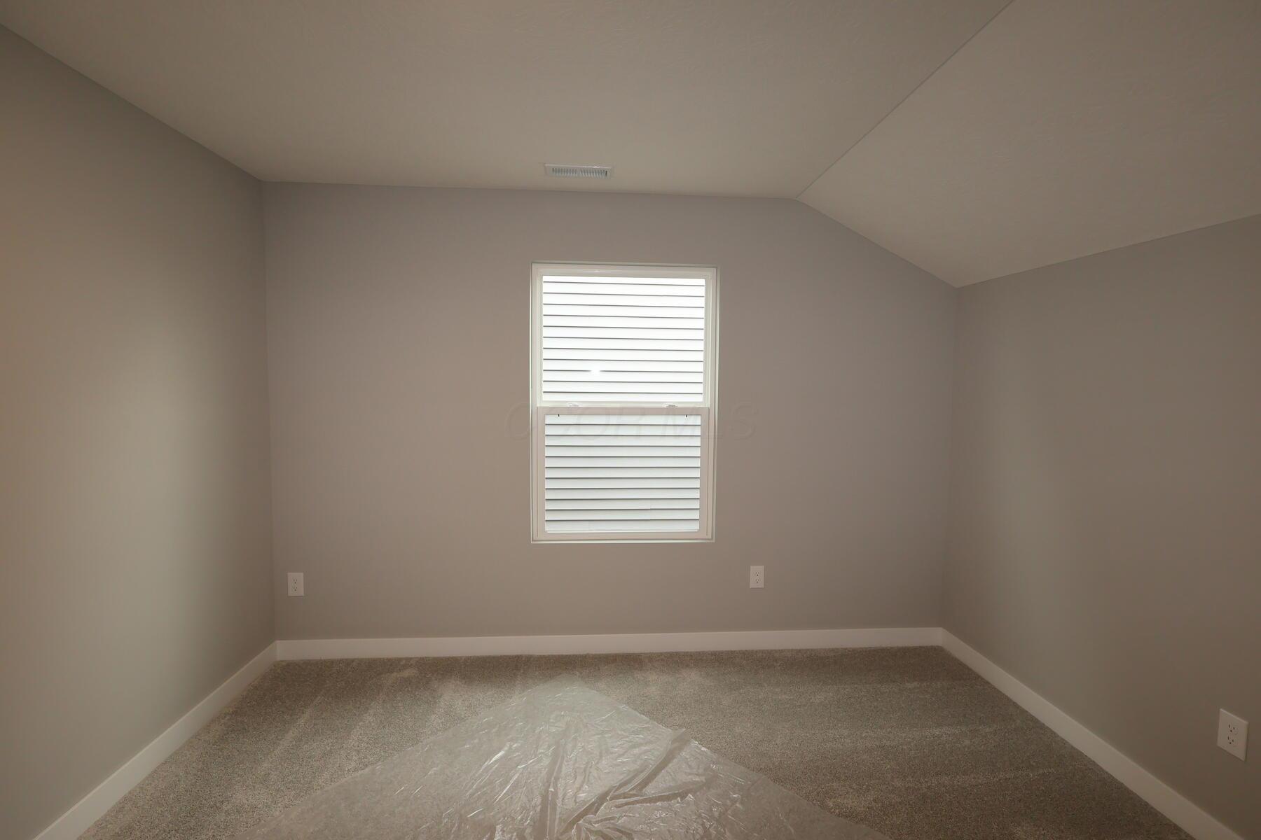 7031 Unitas Loop, Powell, Ohio image 13