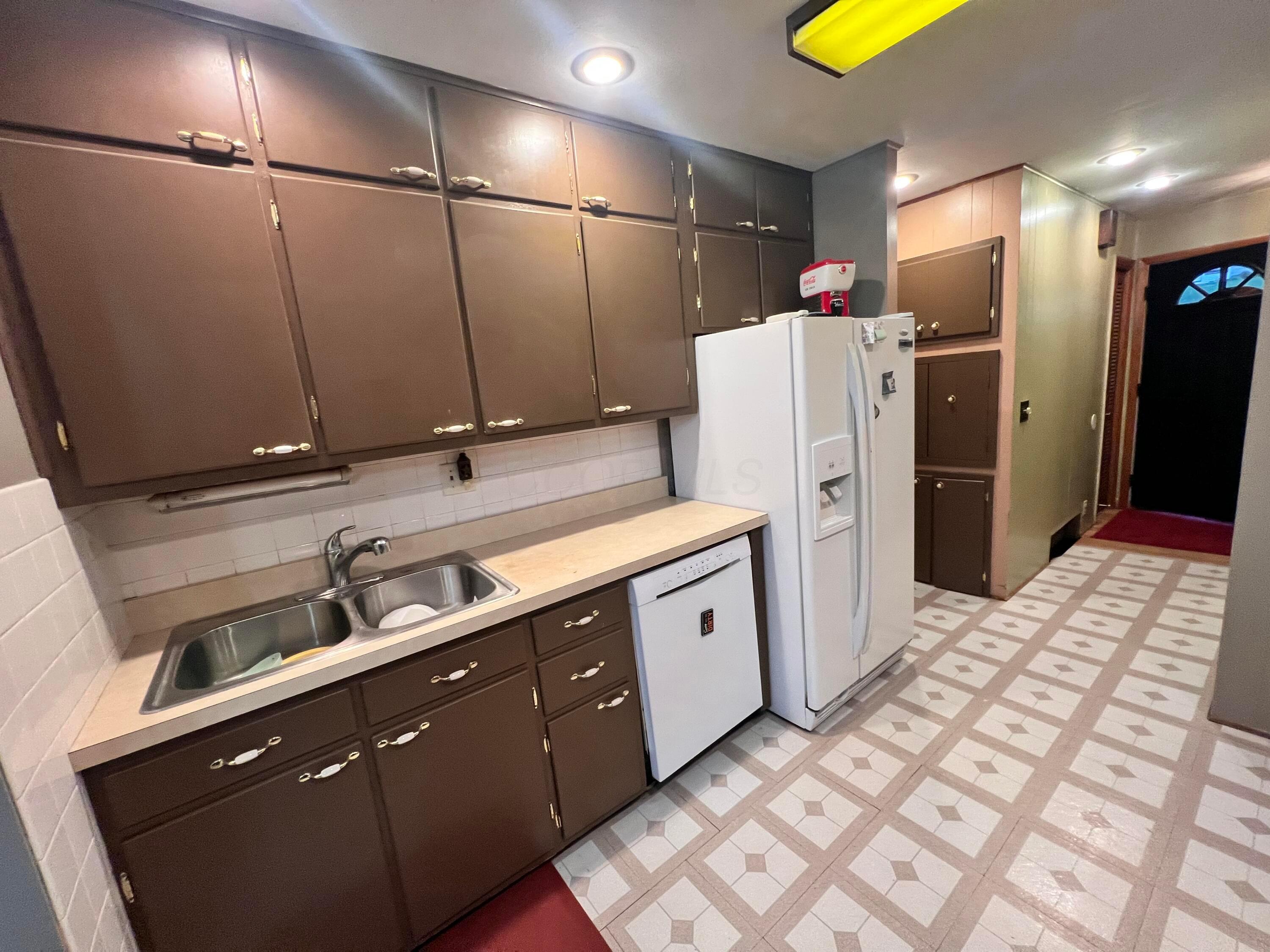 84 Sharon Road, Chillicothe, Ohio image 3
