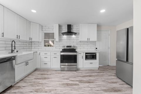 Tiny photo for 75 N Terrace Avenue, Columbus, OH 43204 (MLS # 225039672)