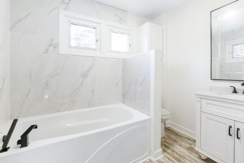Tiny photo for 75 N Terrace Avenue, Columbus, OH 43204 (MLS # 225039672)