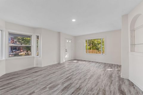 Tiny photo for 75 N Terrace Avenue, Columbus, OH 43204 (MLS # 225039672)