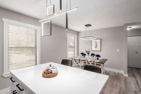 Tiny photo for 1212 Tillicum Drive, Worthington, OH 43085 (MLS # 225044609)