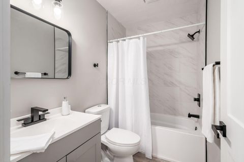 Tiny photo for 1212 Tillicum Drive, Worthington, OH 43085 (MLS # 225044609)