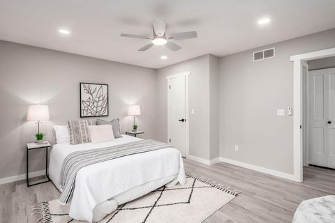 Tiny photo for 1212 Tillicum Drive, Worthington, OH 43085 (MLS # 225044609)