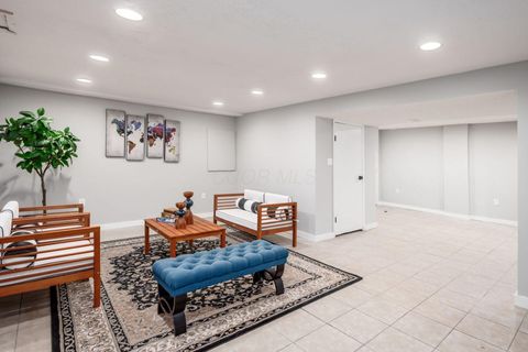 Tiny photo for 1212 Tillicum Drive, Worthington, OH 43085 (MLS # 225044609)