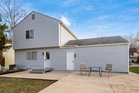 Tiny photo for 1212 Tillicum Drive, Worthington, OH 43085 (MLS # 225044609)