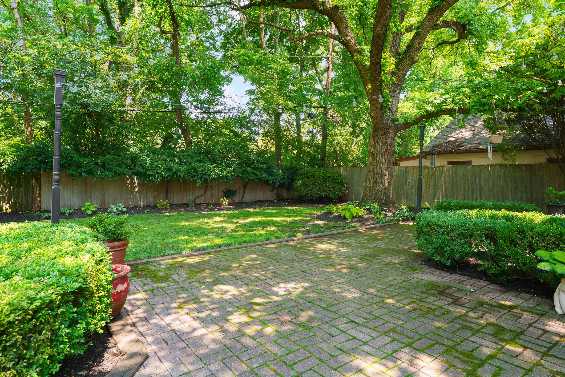 1660 Ridgeway Place, Columbus, Ohio image 35