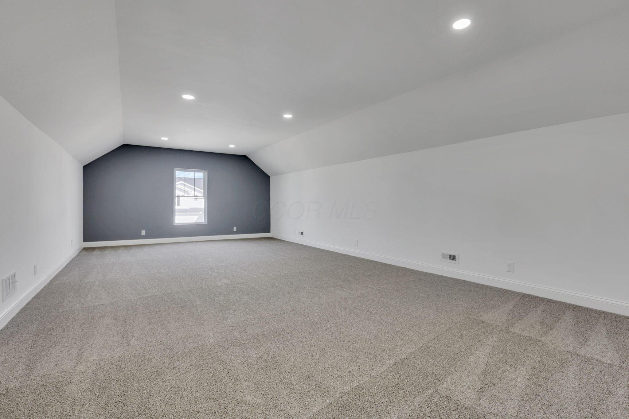 3707 Kassidy Drive, Grove City, Ohio image 44