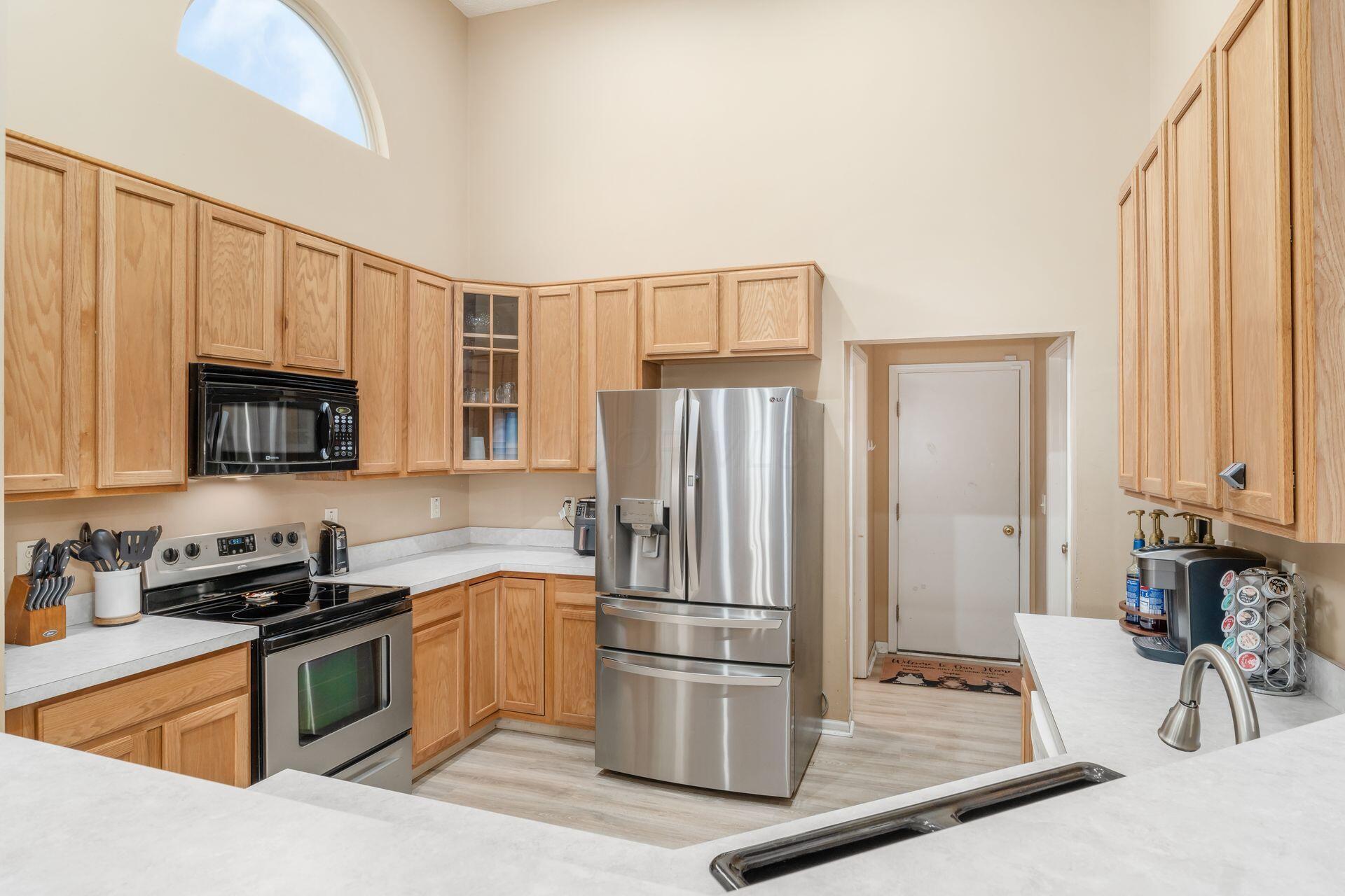 925 Lockmead Court, Pataskala, Ohio image 10