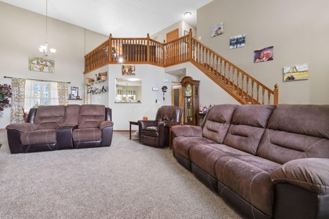 Tiny photo for 415 Hillcrest Drive, Circleville, OH 43113 (MLS # 226039338)