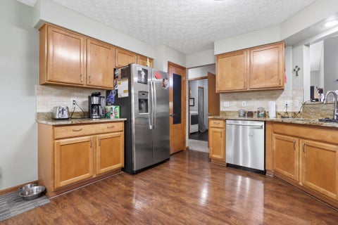 Tiny photo for 415 Hillcrest Drive, Circleville, OH 43113 (MLS # 226039338)