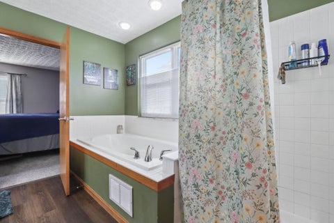 Tiny photo for 415 Hillcrest Drive, Circleville, OH 43113 (MLS # 226039338)