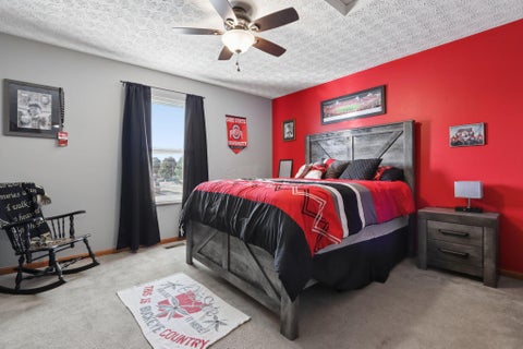 Tiny photo for 415 Hillcrest Drive, Circleville, OH 43113 (MLS # 226039338)