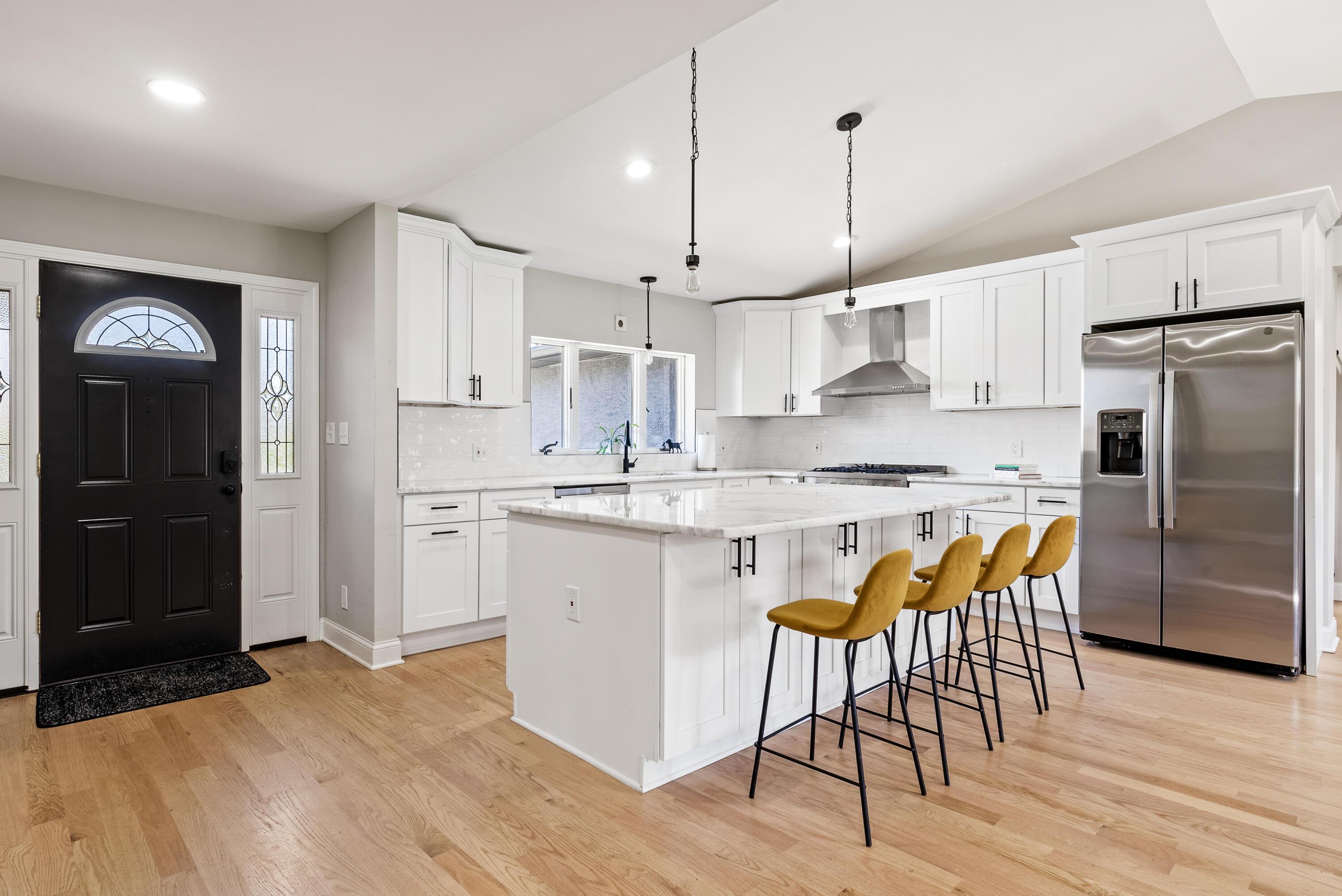 2849 Canterbury Lane, Columbus, Ohio image 12