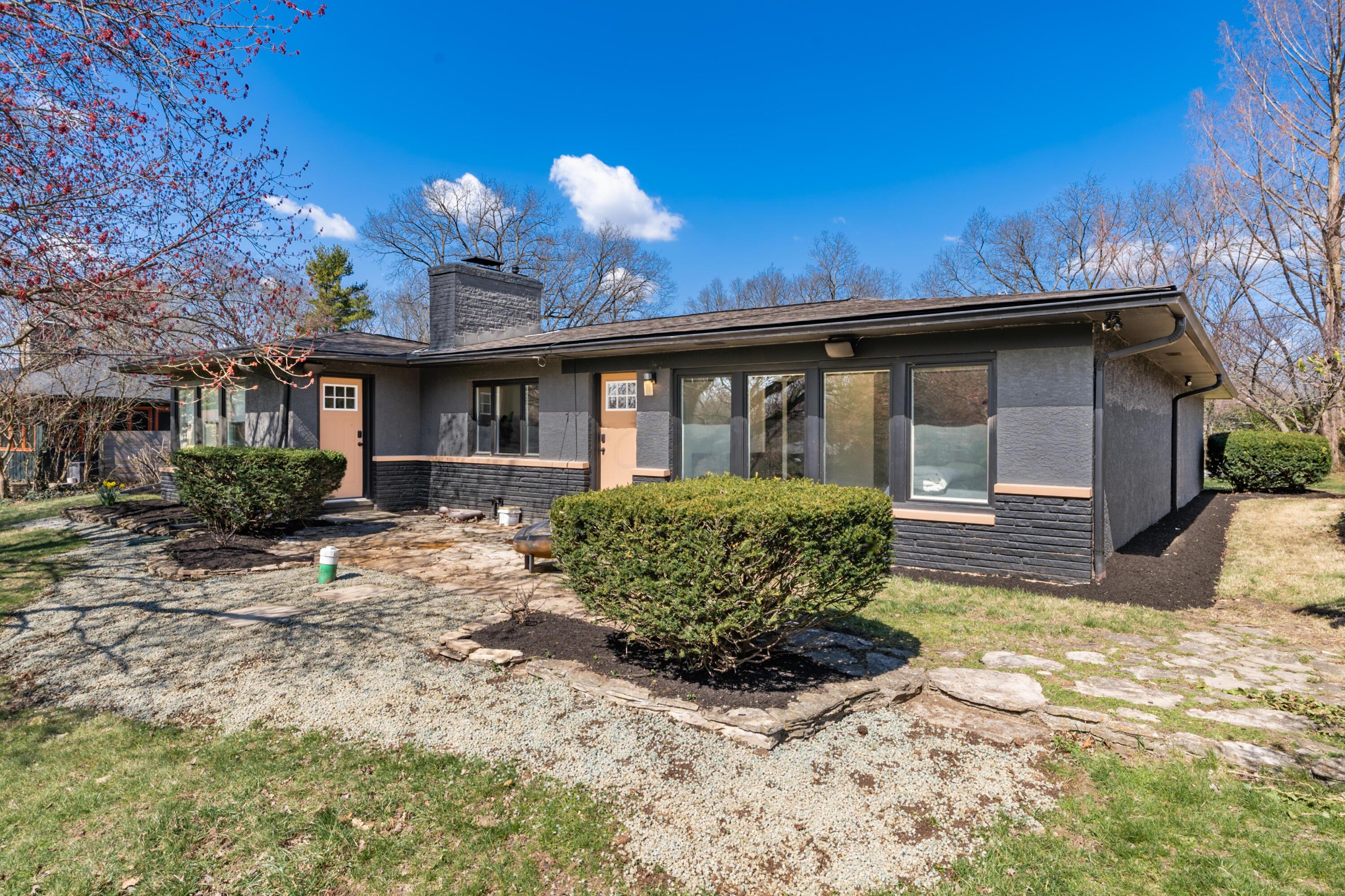 2849 Canterbury Lane, Columbus, Ohio image 8