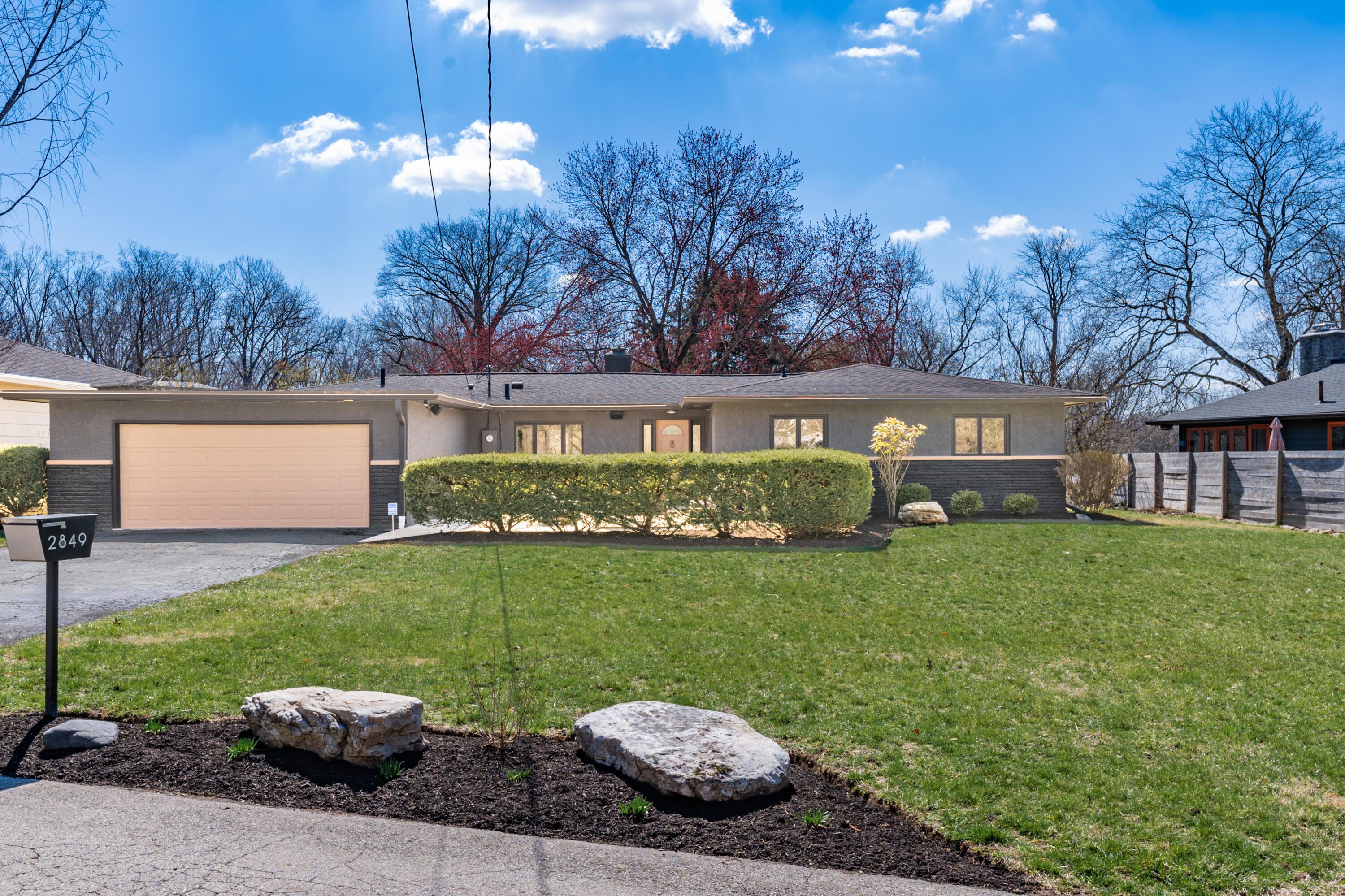 2849 Canterbury Lane, Columbus, Ohio image 4
