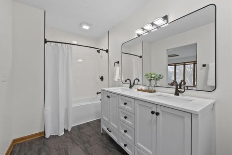 Tiny photo for 91 Dogwood Drive, Thornville, OH 43076 (MLS # 225046232)