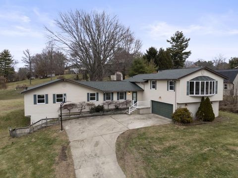 Tiny photo for 91 Dogwood Drive, Thornville, OH 43076 (MLS # 225046232)