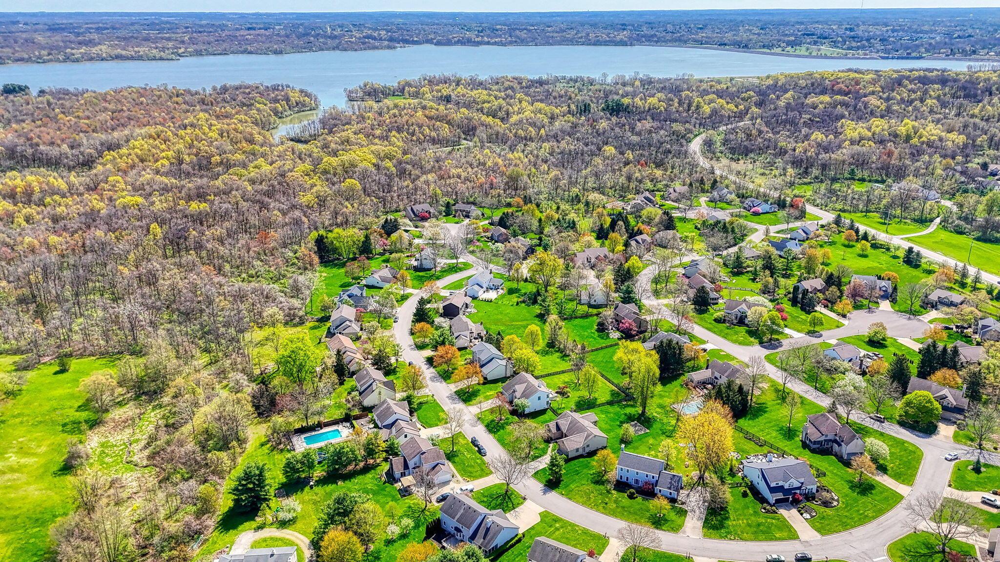 2885 Brookhaven Drive, Lewis Center, Ohio image 16