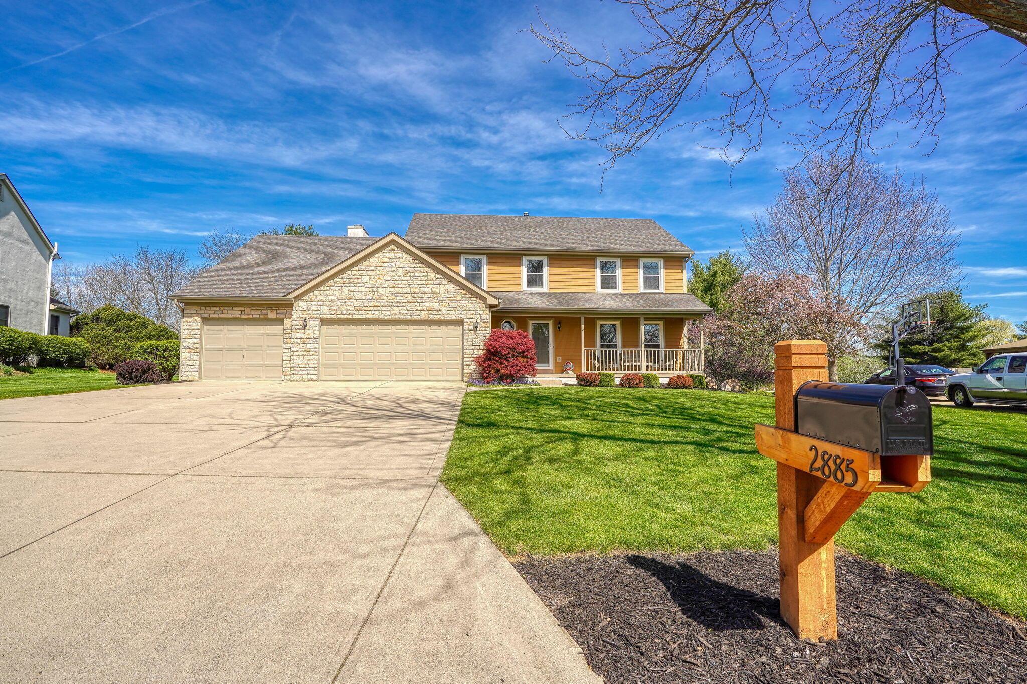 2885 Brookhaven Drive, Lewis Center, Ohio image 3